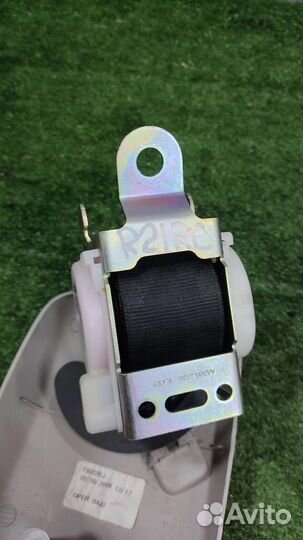 Ремень безопасности задний средний Citroen C4 Gra