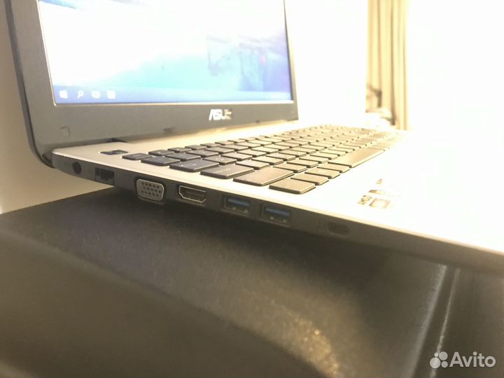 ASU’s X555D A10 8700/8/SSD250/R6 M340DX