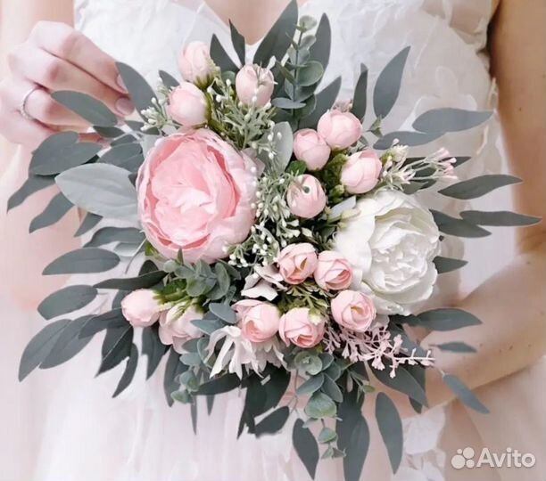 Букет-дублёр и бутоньерка