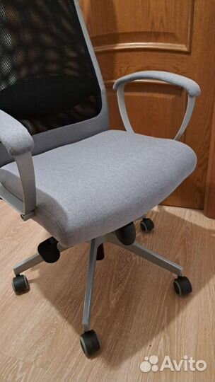 Кресло маркус от икеа