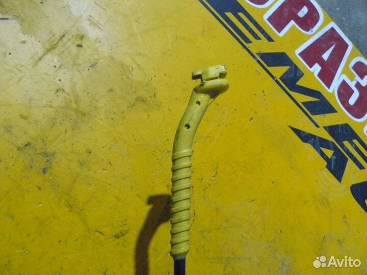 Упор капота для VW Polo SED Rus 2016г