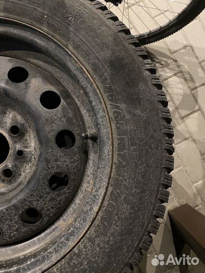 Колеса в сборе r14 зимние на ваз