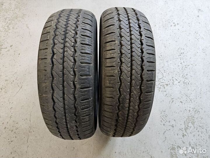 Hankook Radial RA06 215/65 R17 104T