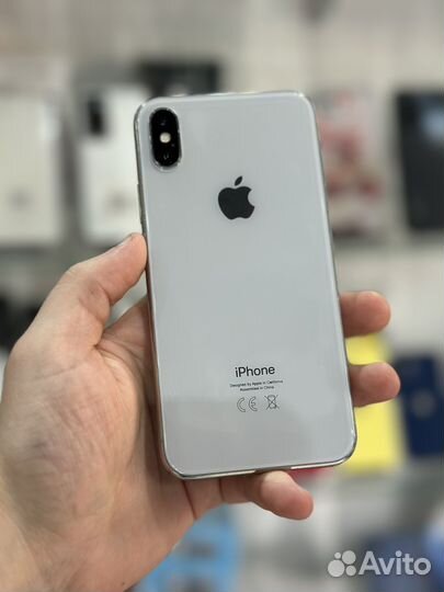 iPhone X, 64 ГБ