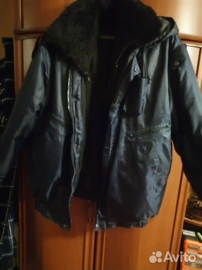 Демисезонный костюм новый