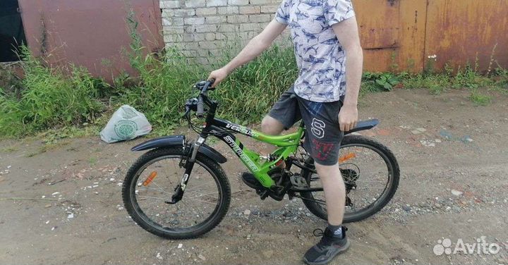 Велосипед горный stinger versus sx200