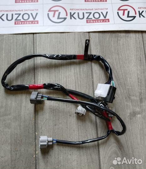 Проводка бачка омывателя Land Cruiser 200 в сборе