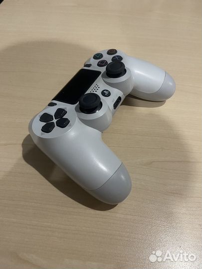 Геймпад ps4