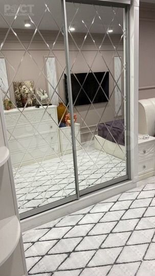 2-к. квартира, 56 м², 2/5 эт.