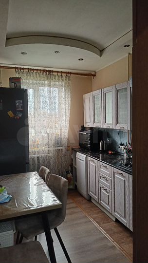 3-к. квартира, 61 м², 4/9 эт.