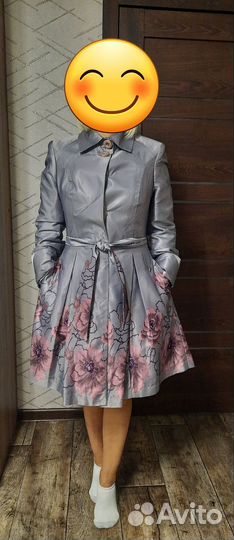 Плащ женский