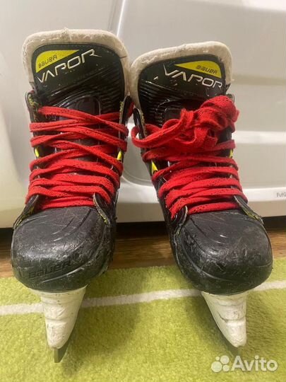 Хоккейные коньки bauer vapor 3x jr 1D детские