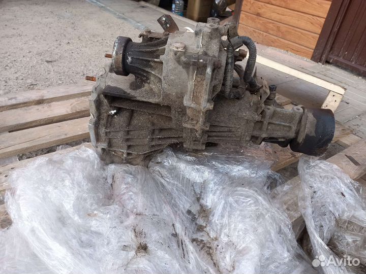 Раздатка pajero sport