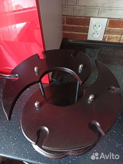 Подставка под бокалы и бутылку виски/коньяка