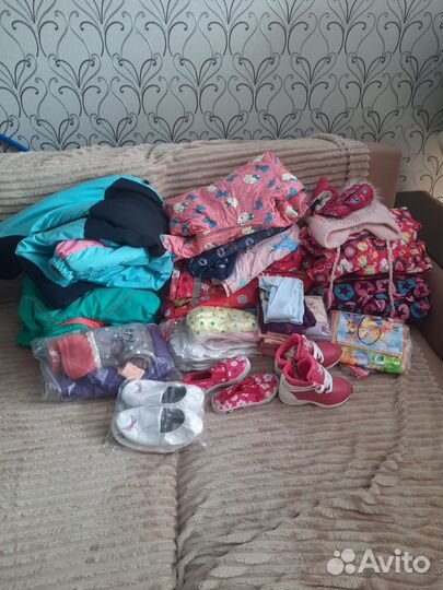 Детская одежда для девочек пакетом 104 110