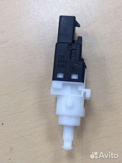 Boxer/Ducato 244/2 Датчик положения педали тормоза