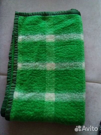 Детское шерстяное одеяло