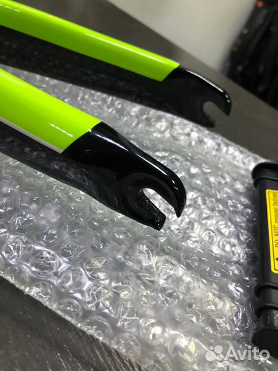 Карбоновая вилка для шоссейного велосипеда