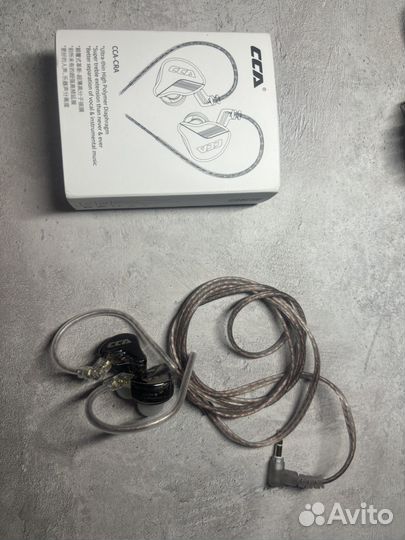 Новые наушники вкладыши cca