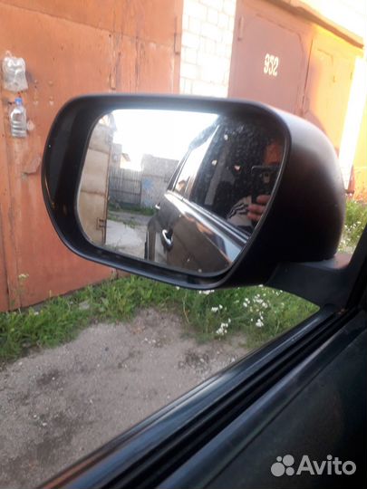 Зеркало заднего вида боковое
