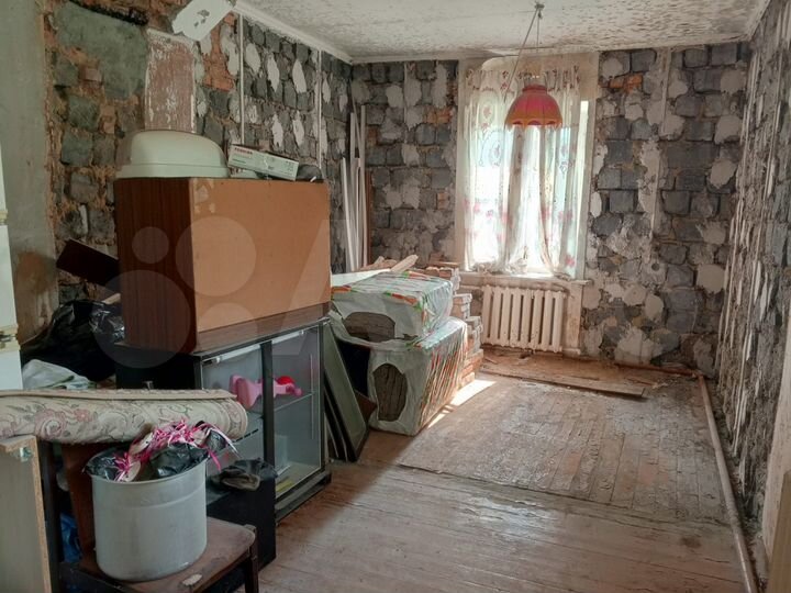 2-к. квартира, 49 м², 1/2 эт.