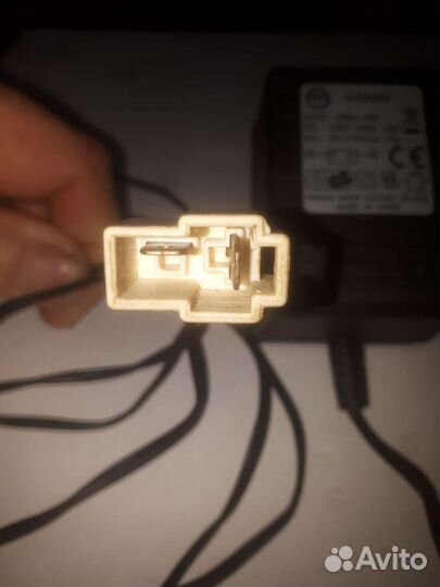 Блоки питания Black & Decker, Canon и Charger