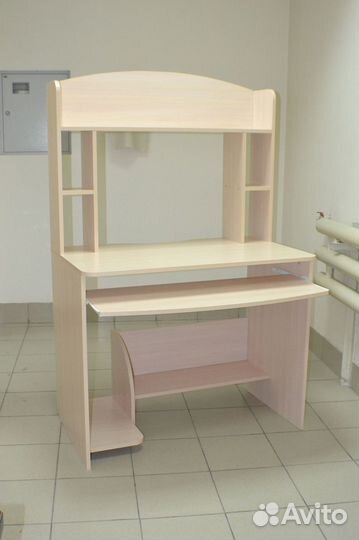 Компьютерный стол Комфорт