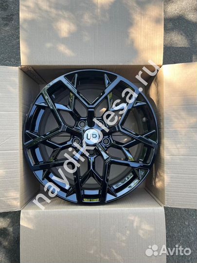 Диски R17 5x115 70.2 et41