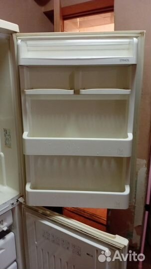 Продажа холодильников на запчасти