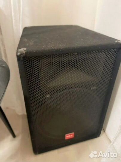 Сабвуфер и колонки