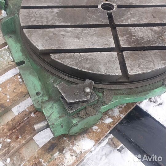 Стол поворотный 630мм б.у