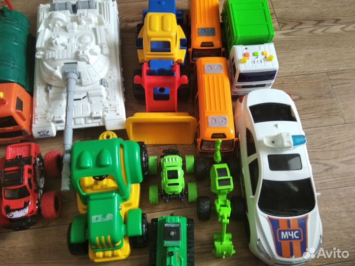 Детские машинки игрушки пакетом
