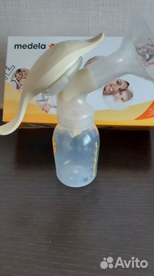 Молокоотсос medela ручной