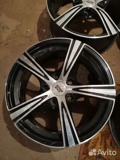 Литые диски R16 5x114 3