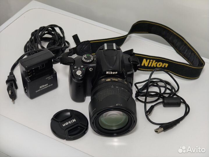 Nikon D5000 Kit