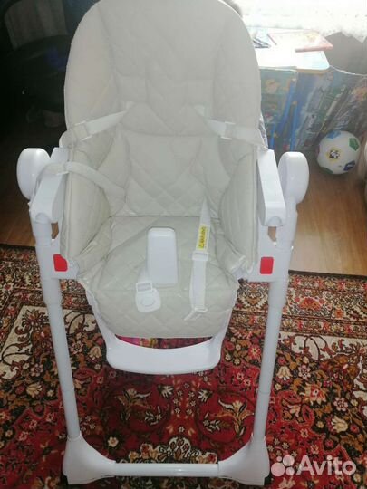 Стульчик для кормления Keka