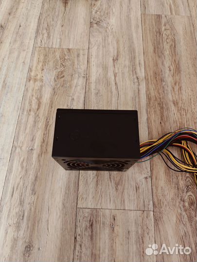 Блок питания xilence 700w как новый на пломбе