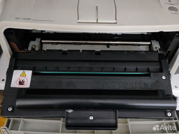 Принтер лазерный samsung ml-1520P