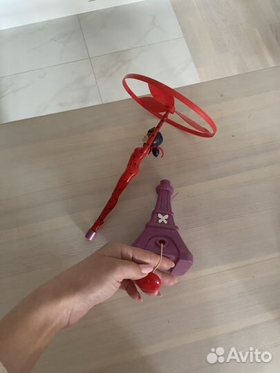 Игрушка летающая Леди Баг