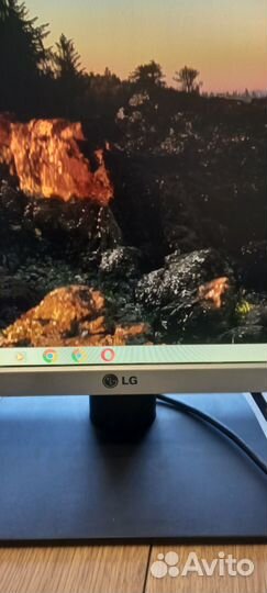 Монитор для компьютера 19 дюймов LG flatron L1919