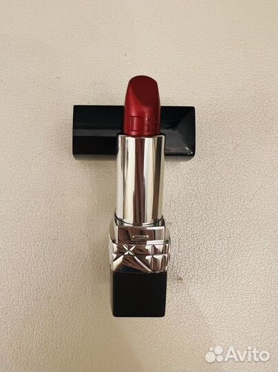 Помада Dior Rouge 999 metallic