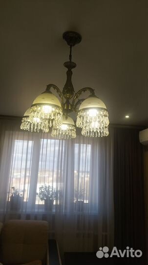 Люстра подвесная потолочная
