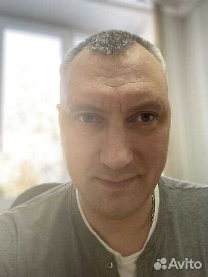 Заместитель, помощник руководителя, начальник