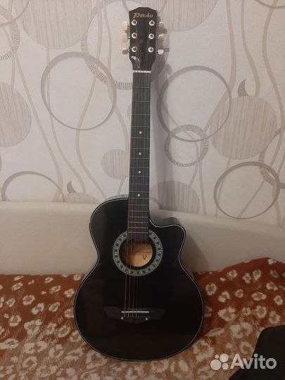 Гитара акустическая