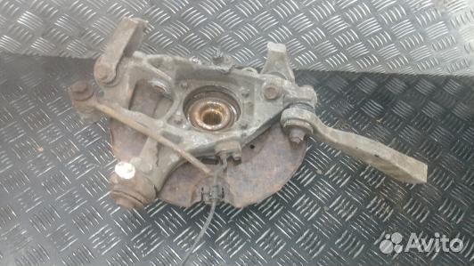 Ступица задняя правая chrysler 300C 1 (LNK31NX01)