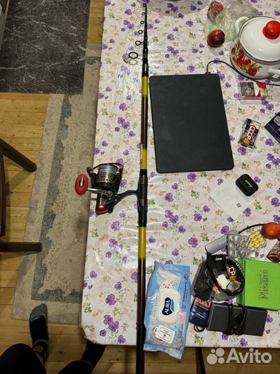 Удилище и катушка