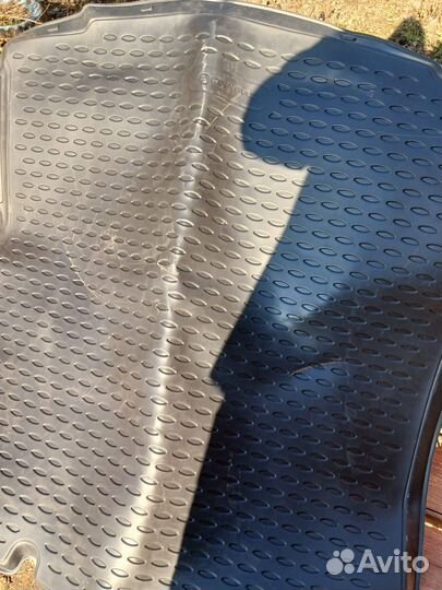 Коврик в багажник