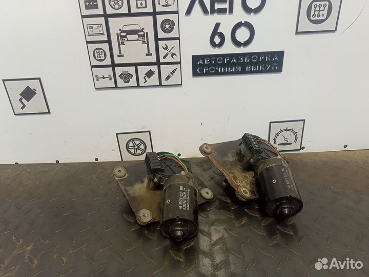 Моторчик стеклоочистителя Mitsubishi Carisma