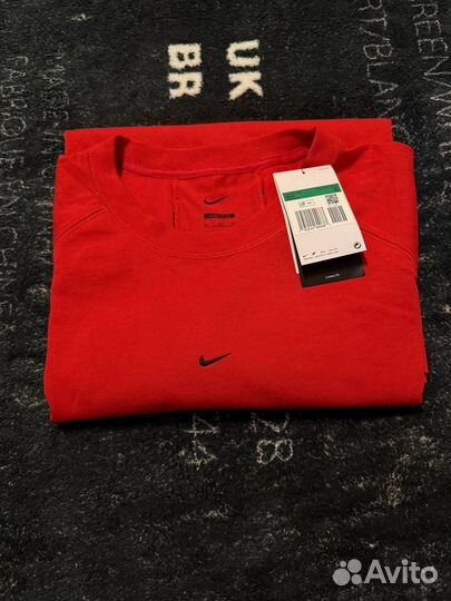 Футболка nike плотная