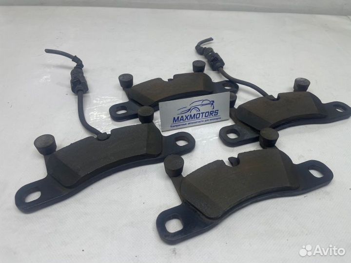 Тормозные колодки заднее Volkswagen Touareg FL 3.6